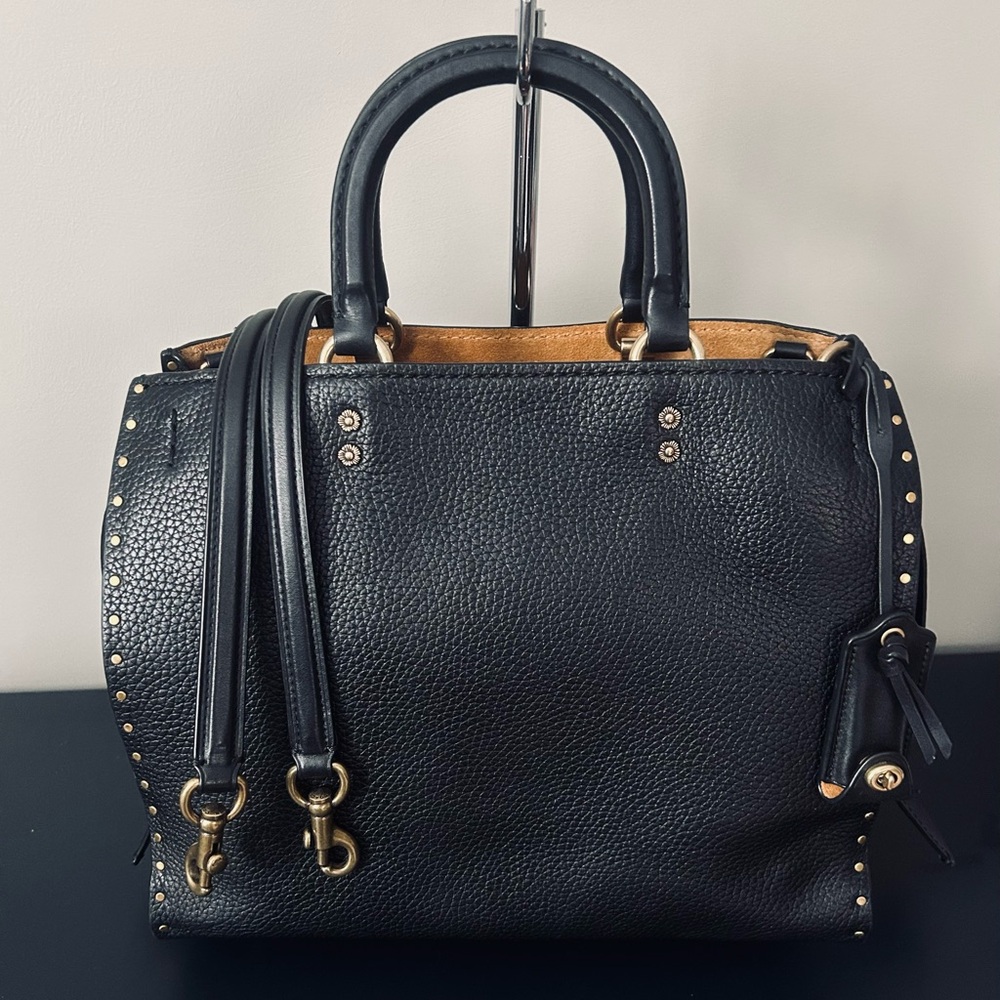 COACH ROGUE 30 RIVETS/TEA ROSE EUC - Picture 2 of 14